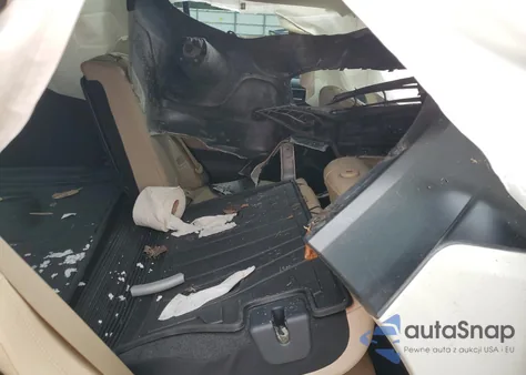 2018 Subaru Outback z USA, uszkodzony, nr VIN 4S4BSE9C5J3206235